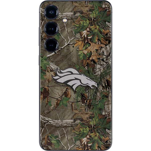 NFL Denver Broncos Realtree Xtra Green Camo Galaxy S25 Skin